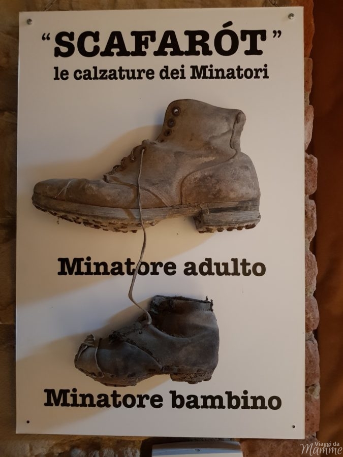 Basso Monferrato: visita al Museo Etnografico a Coniolo -calzature dei minatori